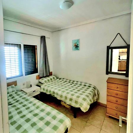Lovely Apartment Near The Beach In Sunny La Mata Torrevieja Extérieur photo